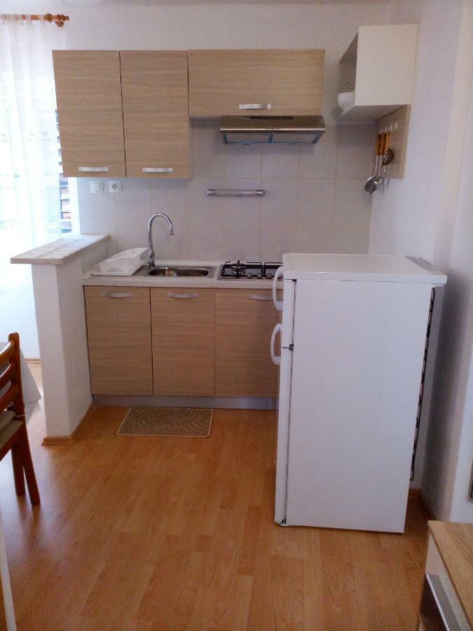 Apartments Nevija Valun Kültér fotó